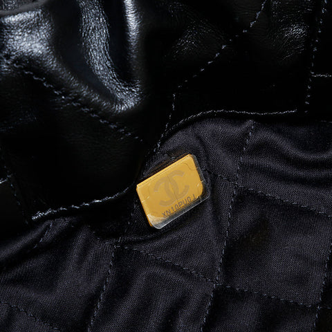 CHANEL 22 Chain Leather Backpack Â· Daypack black WS22079