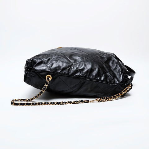 CHANEL 22 Chain Leather Backpack Â· Daypack black WS22079