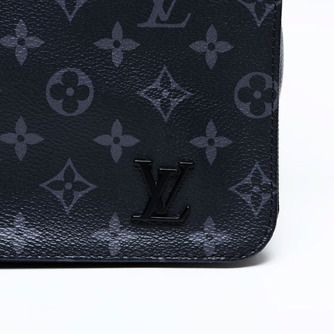 LOUIS VUITTON 2018 Monogram Eclipse District PM NM Shoulder Bag black WS22080