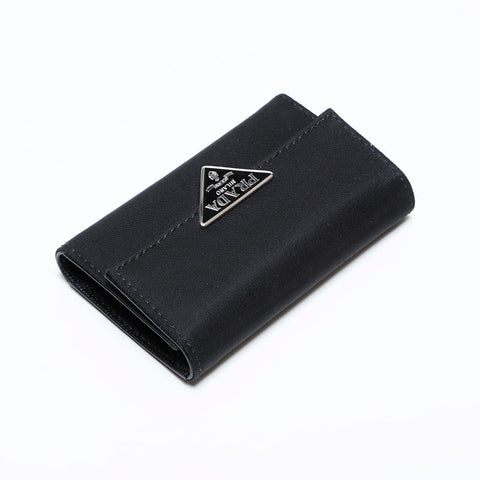 プラダ PRADA トライアングル ロゴ ナイロン キーケース ブラック WS22085