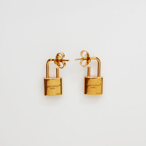 LOUIS VUITTON 2020 Logo Heart Cadena Pierce gold WS22091