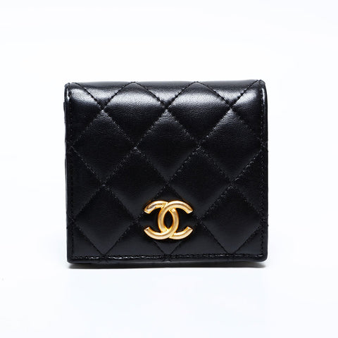 CHANEL No. 31 Matelasse Bifold Wallet black WS22118
