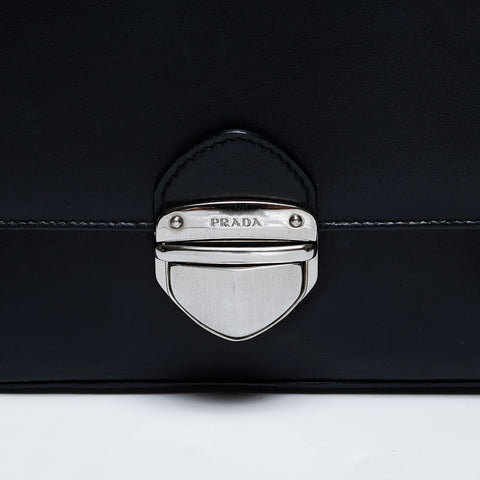 PRADA Leather Chain Shoulder Bag black WS22162