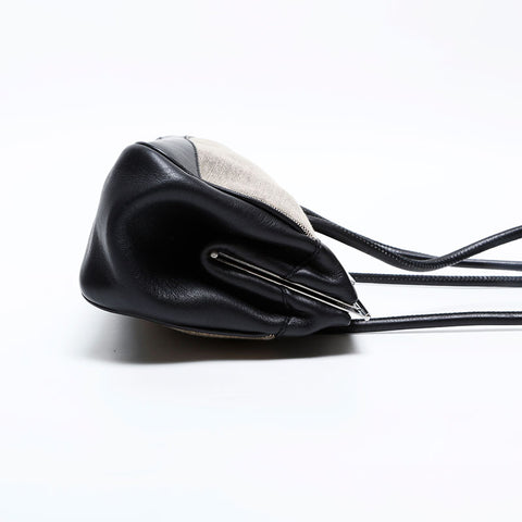 GUCCI Canvas leather Shoulder Bag black WS22165