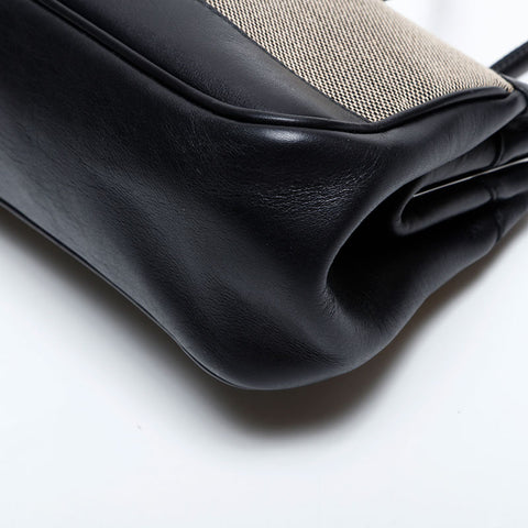 GUCCI Canvas leather Shoulder Bag black WS22165