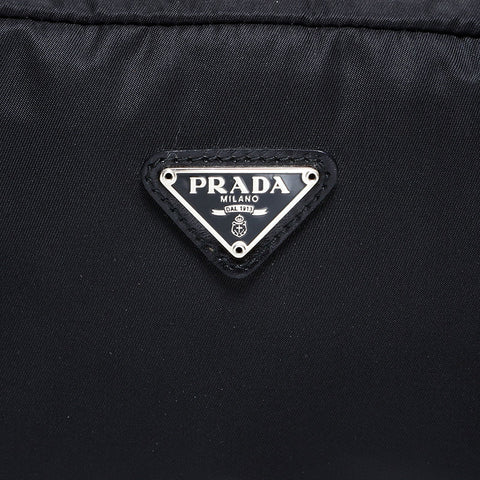 極美品 プラダ PRADA ナイロン トライアングル ロゴ ポーチ ブラック WS22220