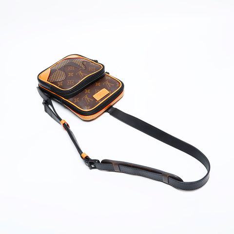 ルイ・ヴィトン LOUIS VUITTON NIGO コラボ ダミエジャイアント アマゾン スリング ショルダーバッグ ブラウン WS22228