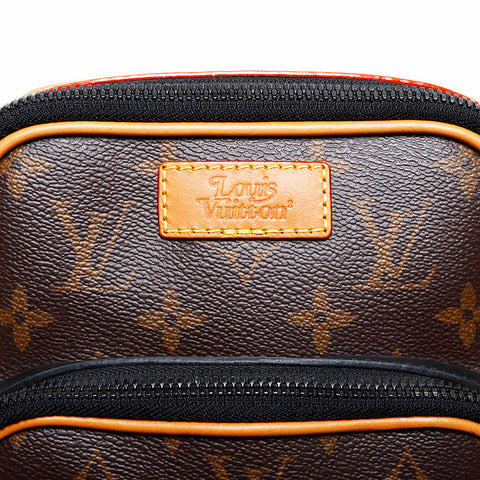 LOUIS VUITTON NIGO Collaboration Damier Giant Amazon Sling Umhängetasche Braun WS22228
