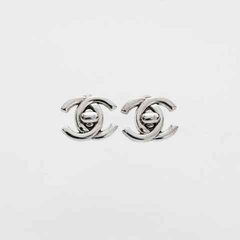CHANEL 96P Turn Lock Earring Silver WS22244