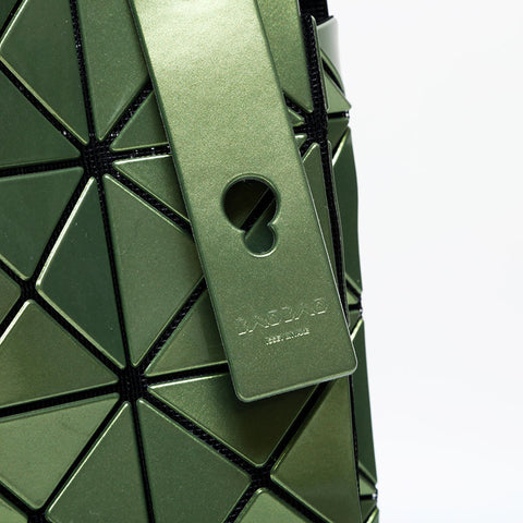 Issey Miyake CARAT BAOBAO Metallic Handbag green WS22263