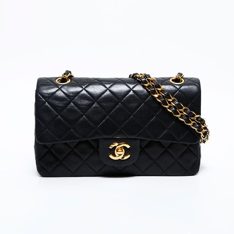 CHANEL No. 2 Double flap Matelasse 1991-1994 Lambskin 9.8