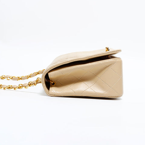 CHANEL No. 1 1986-1988 Lambskin Matelasse Full Flap 9.1" Shoulder Bag beige WS22290