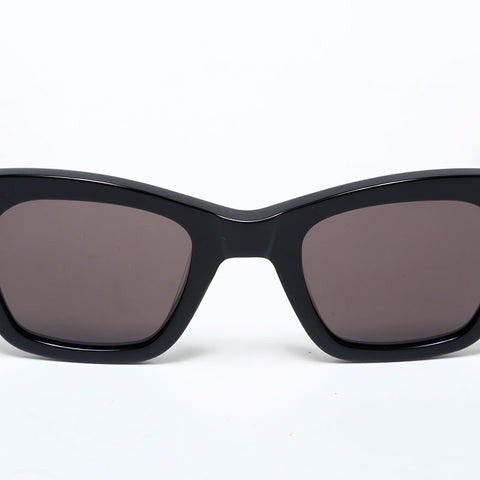 YVES SAINT LAURENT Square type sunglasses black WS22343