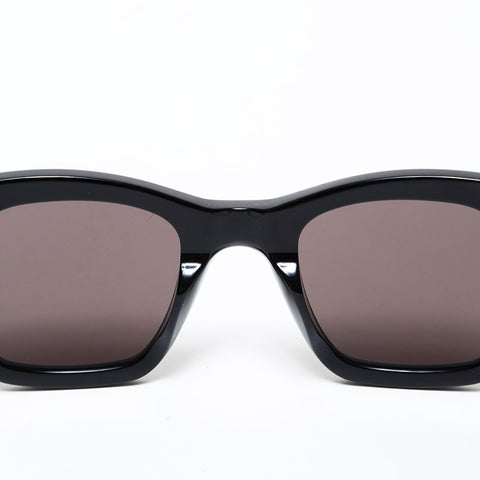 YVES SAINT LAURENT Square type sunglasses black WS22343