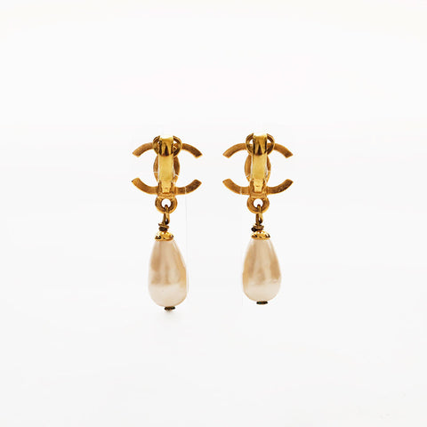 CHANEL 95P COCO Mark Pearl 1995 Earring gold WS22361