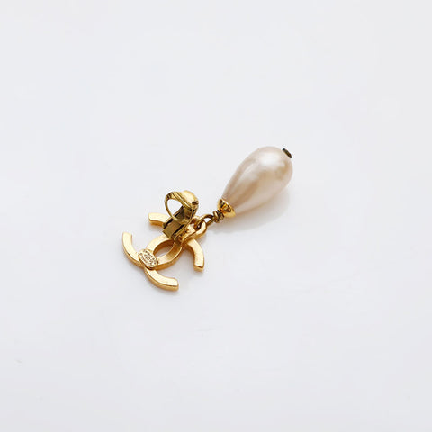 CHANEL 95P COCO Mark Pearl 1995 Earring gold WS22361