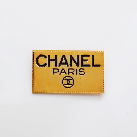 CHANEL Logo Plate Cambon Brooch gold WS22369