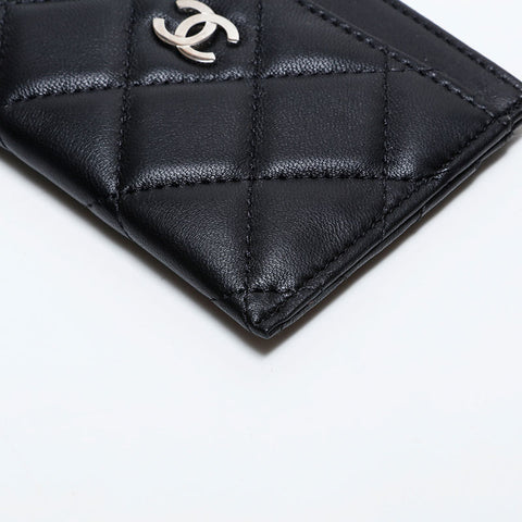CHANEL No. 19 Matelasse 2014 Lambskin Silver Metal Card Case black WS22374