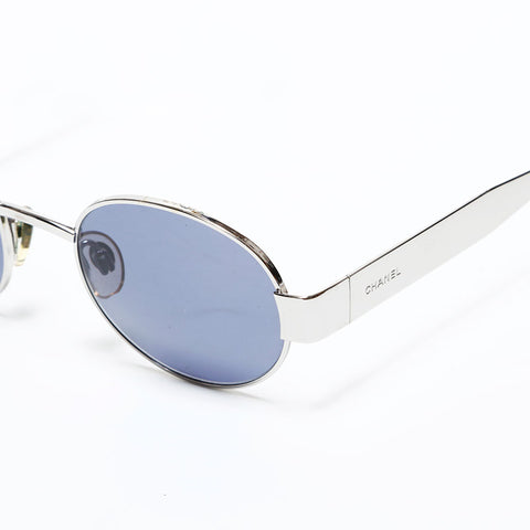 CHANEL Metal frame sunglasses Silver WS22384