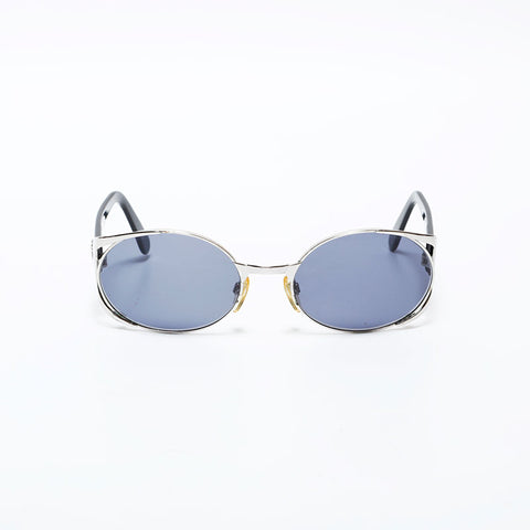 CHANEL Metal frame sunglasses black WS22386