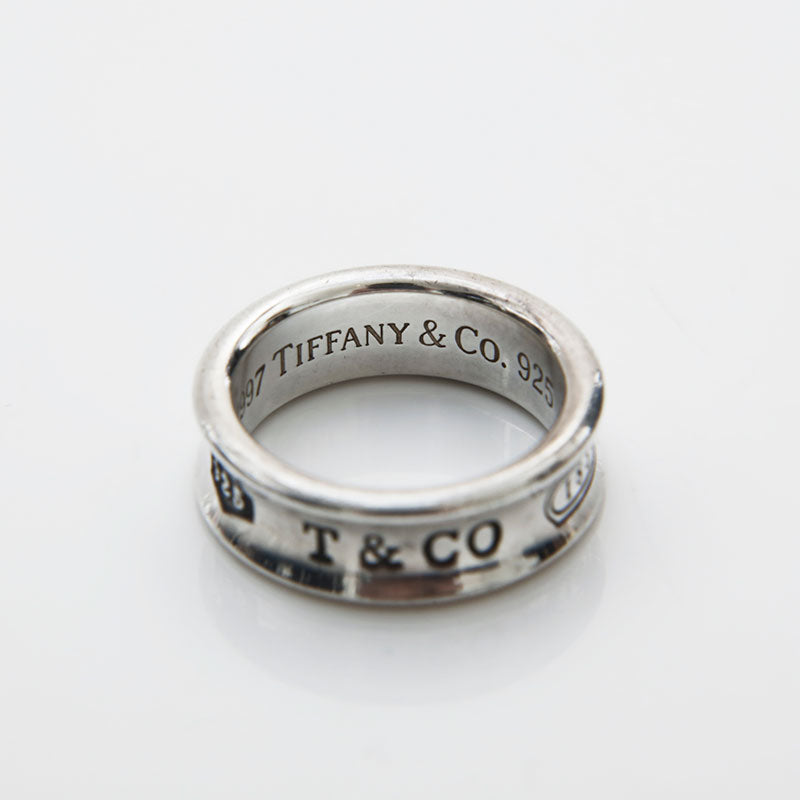 【Tiffany & Co.】 ナローリング｜ 1837 シルバー925 13号 ティファニー 1837™ リング シルバー（ナロー） | Tiffany & Co.