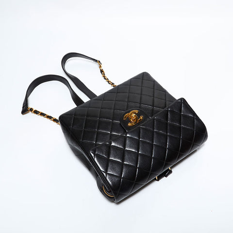 CHANEL No. 3 1994-1996 小羊皮马特拉斯背包背包黑色 WS22412