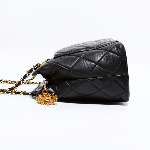 CHANEL No. 2 1991-1994 Lambskin Matelasse Chain Shoulder Bag black WS22417