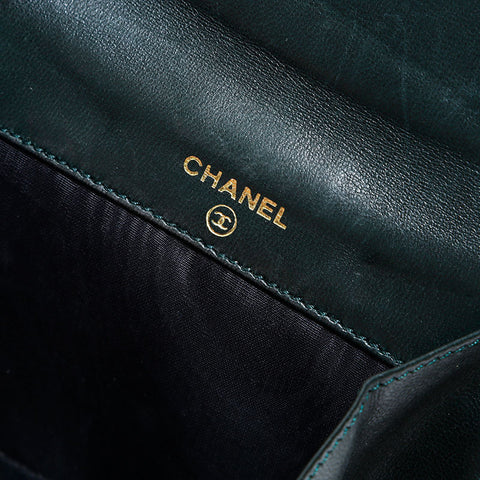 CHANEL No. 4 1996-1997 Caviar COCO Mark Bifold Wallet green WS22430