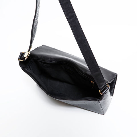 CHANEL No. 7 2002-2003 Lambskin Chocolate Bar COCO Mark Shoulder Bag black WS22433