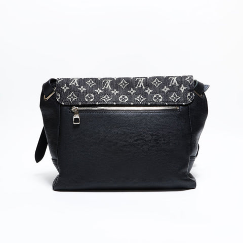 LOUIS VUITTON Monogram Drip Buzz Tokyo NIGO collaboration Shoulder Bag black WS22444