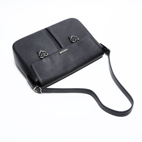 イヴ・サンローラン YVES SAINT LAURENT レザー ハート メッセンジャー ショルダーバッグ ブラック WS22447