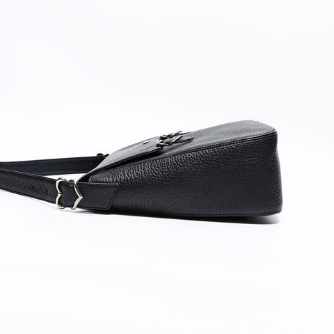 イヴ・サンローラン YVES SAINT LAURENT レザー ハート メッセンジャー ショルダーバッグ ブラック WS22447