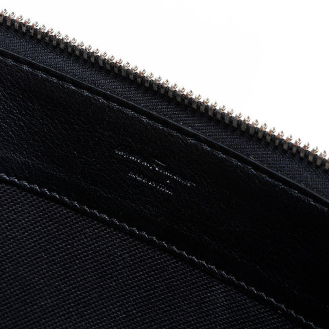 サルヴァトーレフェラガモ Salvatore Ferragamo レザー 型押し ロゴ 2024年 クラッチバッグ ブラック WS22454
