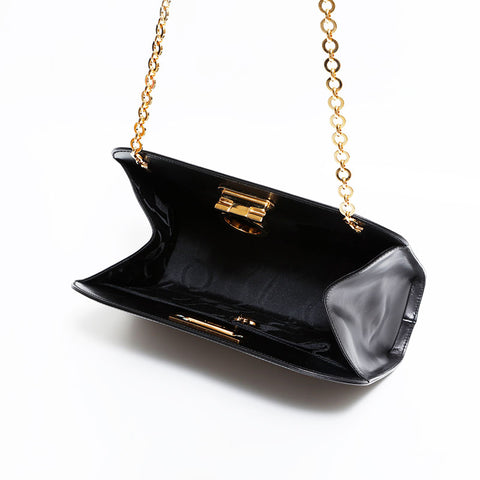 サルヴァトーレフェラガモ Salvatore Ferragamo レザー ガンチーニ ショルダーバッグ ブラック WS22455