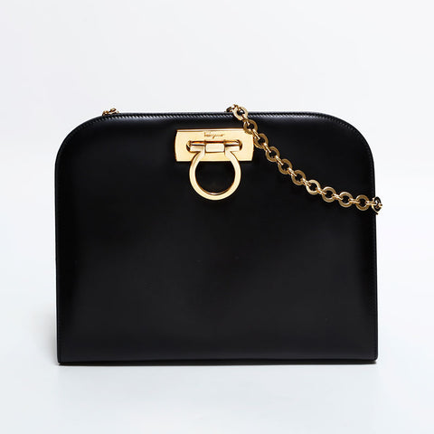 サルヴァトーレフェラガモ Salvatore Ferragamo レザー ガンチーニ ショルダーバッグ ブラック WS22455