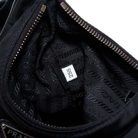 プラダ PRADA ナイロン ホーボー Re-Edition 2way ショルダーバッグ ブラック WS22471