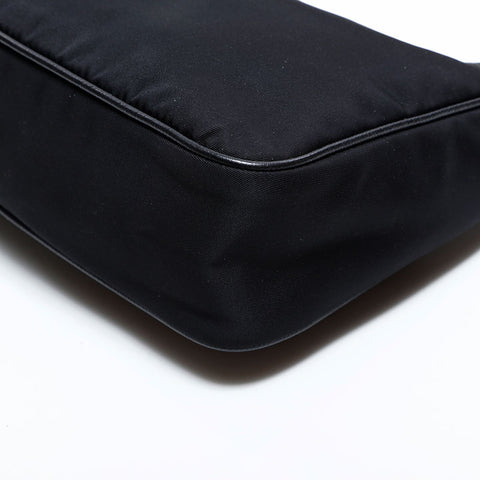 プラダ PRADA ナイロン ホーボー Re-Edition 2way ショルダーバッグ ブラック WS22471