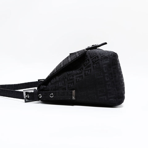 フェンディ FENDI ズッキーノ キャンバス マンマ ショルダーバッグ ブラック WS22480