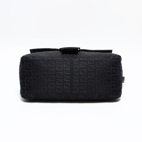 フェンディ FENDI ズッキーノ キャンバス マンマ ショルダーバッグ ブラック WS22480