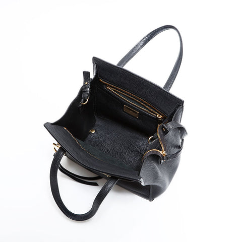 サルヴァトーレフェラガモ Salvatore Ferragamo レザー ミニ エイミー ハンドバッグ ブラック WS22502