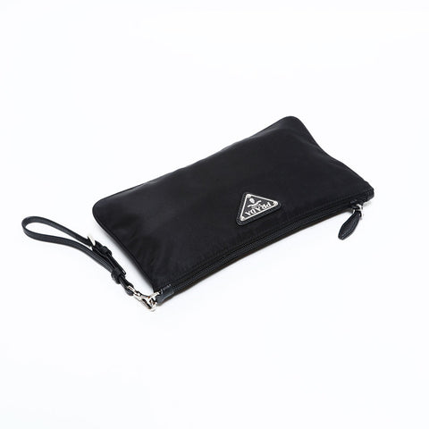 プラダ PRADA ナイロン トライアングル ロゴ ポーチ ブラック WS22505