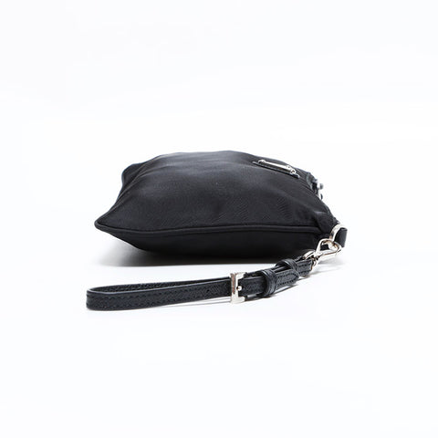 プラダ PRADA ナイロン トライアングル ロゴ ポーチ ブラック WS22505