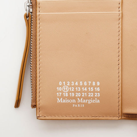 Maison Margiela Leder-Kompaktbrieftasche Dreifach-Geldbörse beige WS22527