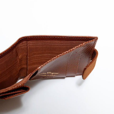 サルヴァトーレフェラガモ Salvatore Ferragamo 型押し レザー ヴァラ 二つ折り財布 ブラウン WS22542