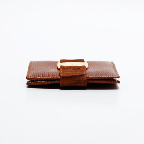 サルヴァトーレフェラガモ Salvatore Ferragamo 型押し レザー ヴァラ 二つ折り財布 ブラウン WS22542