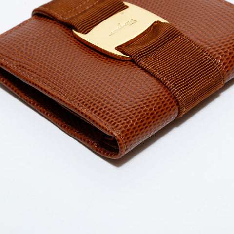 サルヴァトーレフェラガモ Salvatore Ferragamo 型押し レザー ヴァラ 二つ折り財布 ブラウン WS22542