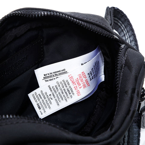 BURBERRY Mini Nylon Hüfttasche Umhängetasche schwarz WS22550