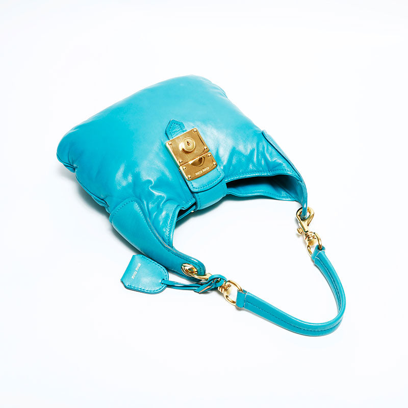 極美品 ミュウ ミュウ Miu Miu ナッパ レザー パドロック