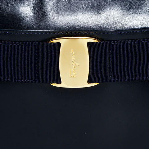 Salvatore Ferragamo Vara Leather Shoulder Bag Navy WS22564