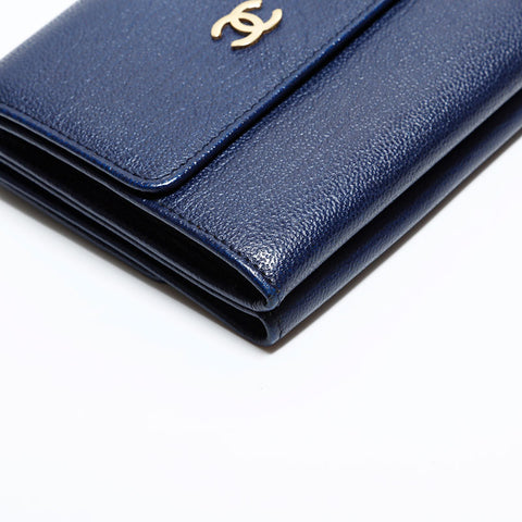 CHANEL Leather Mini COCO Mark Compact Wallet No. 6, 2000-2002 Tri-fold wallet Navy WS22586